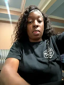 tokyopetitexx online show from November 5, 2025, 8:20 pm