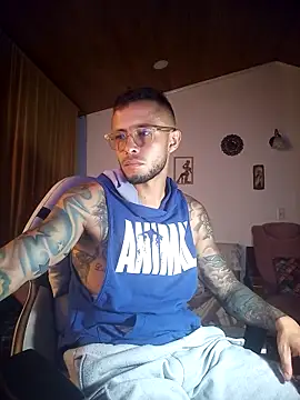Snapshot of sebastian_horny chatting on June 1, 2026, 2:57 am sebastian horny online show from June 1, 2026, 2:57 am