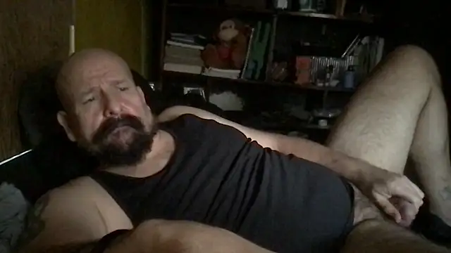 Snapshot of madmaxmiami chatting on November 20, 2025, 6:51 pm madmaxmiami online show from November 20, 2025, 6:51 pm