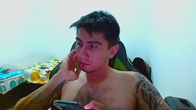 Snapshot of jimmy_scoot chatting on December 21, 2025, 8:38 pm jimmy scoot online show from December 21, 2025, 8:38 pm