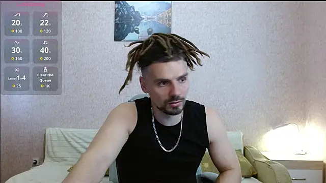 Aestheticguy101 online show from May 31, 2026, 2:46 pm