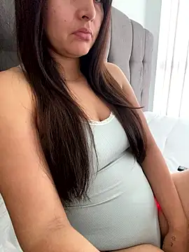 Snapshot of vellaAngel chatting on January 15, 2026, 12:54 pm vellaAngel online show from January 15, 2026, 12:54 pm