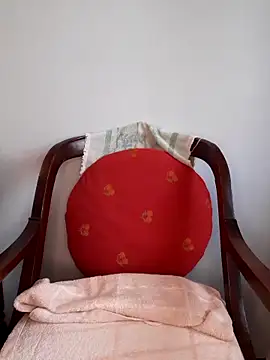 Snapshot of megan2021 chatting on February 20, 2025, 1:30 pm megan2021 online show from February 20, 2025, 1:30 pm