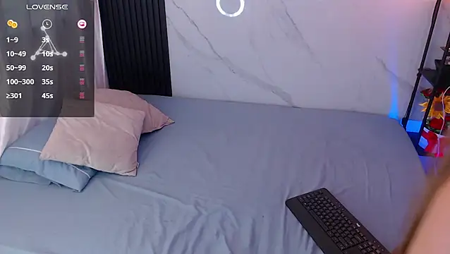 Snapshot of hotpawgmilf chatting on December 22, 2025, 5:54 pm hotpawgmilf online show from December 22, 2025, 5:54 pm