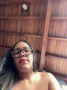 Snapshot of WHAAATTTTTTTTTT chatting on January 24, 2025, 10:08 pm WHAAATTTTTTTTTT online show from January 24, 2025, 10:08 pm