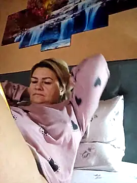 CRHYSTEL online show from March 5, 2025, 7:16 am