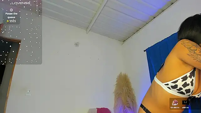Snapshot of annita_lopez chatting on October 2, 2025, 11:01 pm annita lopez online show from October 2, 2025, 11:01 pm