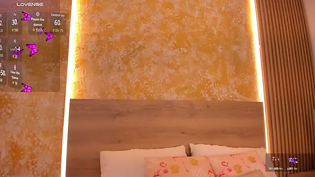 Snapshot of Alana_2916_ chatting on September 26, 2025, 3:54 am Alana 2916 online show from September 26, 2025, 3:54 am