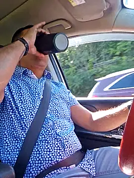 Snapshot of Yedriserna chatting on October 10, 2025, 3:11 pm Yedriserna online show from October 10, 2025, 3:11 pm