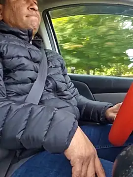 Snapshot of Yedriserna chatting on October 24, 2025, 2:46 pm Yedriserna online show from October 24, 2025, 2:46 pm