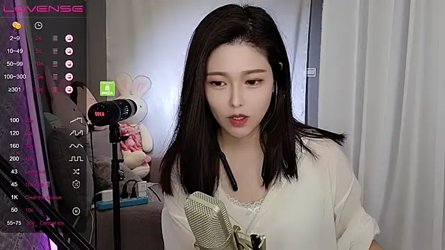 tw lala online show from December 13, 2024, 4:05 pm