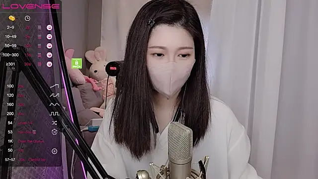 tw lala online show from January 6, 2025, 7:13 pm