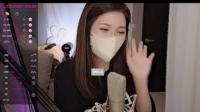 tw lala online show from March 17, 2025, 4:11 pm