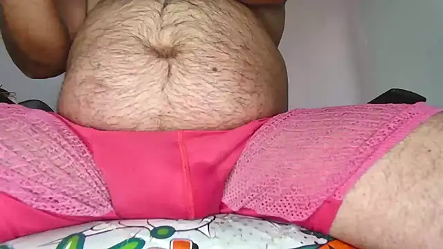 ChubbyLatin  online show from April 8, 2026, 12:49 pm