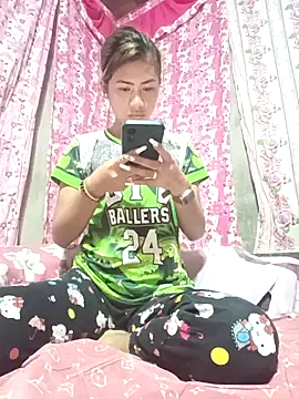 Cutie body11 online show from February 6, 2025, 1:38 am