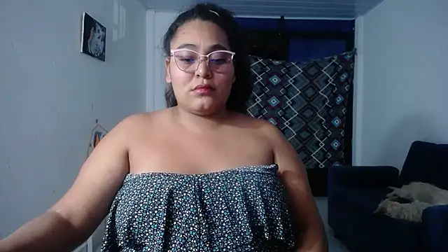 Snapshot of sirena_15 chatting on November 16, 2025, 5:46 am sirena 15 online show from November 16, 2025, 5:46 am