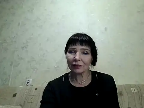 Snapshot of JeaneDavis chatting on April 24, 2026, 4:42 pm JeaneDavis online show from April 24, 2026, 4:42 pm