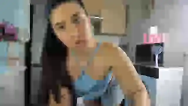 Snapshot of MiaMarrone chatting on June 17, 2026, 5:03 pm MiaMarrone online show from June 17, 2026, 5:03 pm
