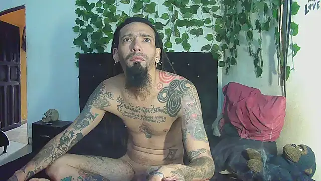 caribbeanlover1 online show from April 8, 2026, 12:49 pm