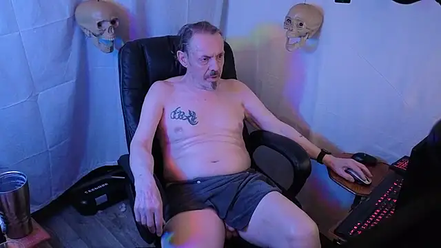 Snapshot of Richy__Rich_ chatting on October 30, 2025, 8:16 am Richy Rich online show from October 30, 2025, 8:16 am