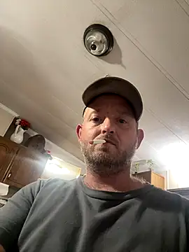 Snapshot of smokeymt420 chatting on November 26, 2025, 5:19 am smokeymt420 online show from November 26, 2025, 5:19 am