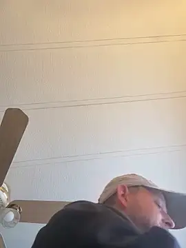 Snapshot of smokeymt420 chatting on December 14, 2025, 6:34 pm smokeymt420 online show from December 14, 2025, 6:34 pm