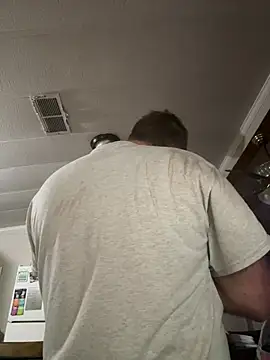 Snapshot of smokeymt420 chatting on January 12, 2026, 12:32 pm smokeymt420 online show from January 12, 2026, 12:32 pm