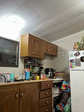 Snapshot of smokeymt420 chatting on January 15, 2026, 5:23 am smokeymt420 online show from January 15, 2026, 5:23 am