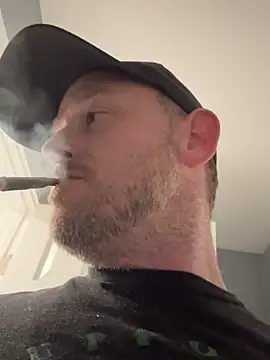 Snapshot of smokeymt420 chatting on February 3, 2026, 6:40 am smokeymt420 online show from February 3, 2026, 6:40 am