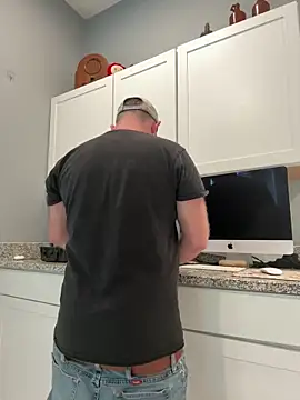 Snapshot of smokeymt420 chatting on March 1, 2026, 7:16 pm smokeymt420 online show from March 1, 2026, 7:16 pm