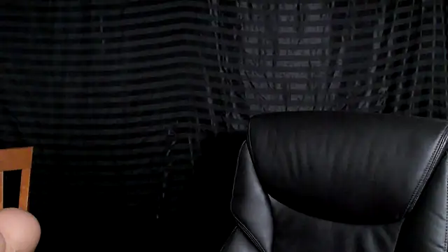 ThickD2C online show from March 3, 2025, 6:22 pm