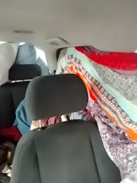 Snapshot of Yankeedave420 chatting on February 4, 2026, 8:47 pm Yankeedave420 online show from February 4, 2026, 8:47 pm