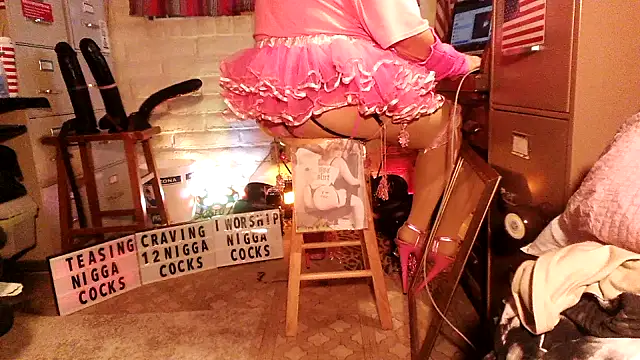 tgirljillforbbc online show from March 27, 2026, 6:18 pm