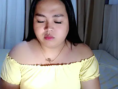  Miss Naughty  online show from June 10, 2026, 11:03 pm