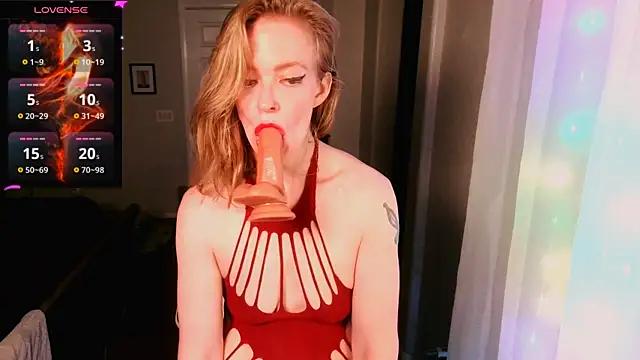 Snapshot of britteebee chatting on February 26, 2026, 10:47 am britteebee online show from February 26, 2026, 10:47 am