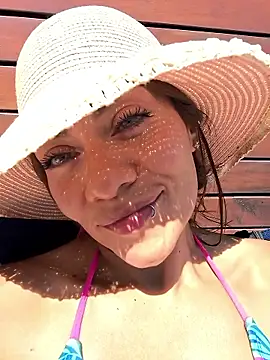 Snapshot of SamyJones9 chatting on January 18, 2026, 6:34 pm SamyJones9 online show from January 18, 2026, 6:34 pm