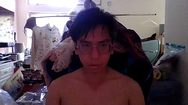 Snapshot of charlie_xdd chatting on March 10, 2025, 10:04 am charlie xdd online show from March 10, 2025, 10:04 am