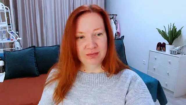 Snapshot of GoddessLara chatting on September 14, 2025, 3:05 am GoddessLara online show from September 14, 2025, 3:05 am