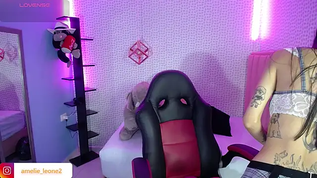 AMELIELEONE online show from March 10, 2025, 2:28 am