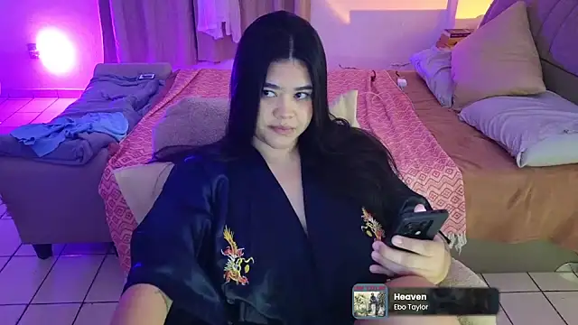 feluriana online show from May 15, 2026, 11:56 pm