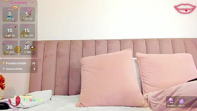 CristinSexy online show from March 8, 2025, 1:25 pm