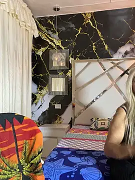 scarlett sexx69 online show from October 17, 2025, 6:43 pm