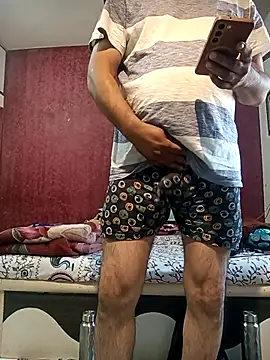 Snapshot of hornydick4you chatting on January 17, 2026, 4:39 am hornydick4you online show from January 17, 2026, 4:39 am