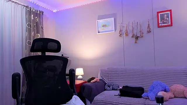 Snapshot of ScarletCarnal chatting on February 22, 2026, 10:19 pm ScarletCarnal online show from February 22, 2026, 10:19 pm