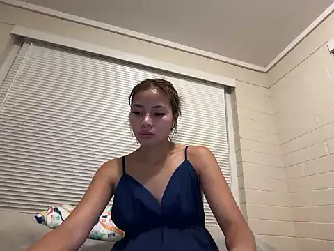 Snapshot of pinay6969 chatting on July 17, 2026, 8:10 am pinay6969 online show from July 17, 2026, 8:10 am