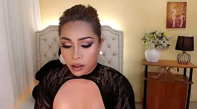 DreamLADYBOY online show from January 11, 2025, 12:01 am