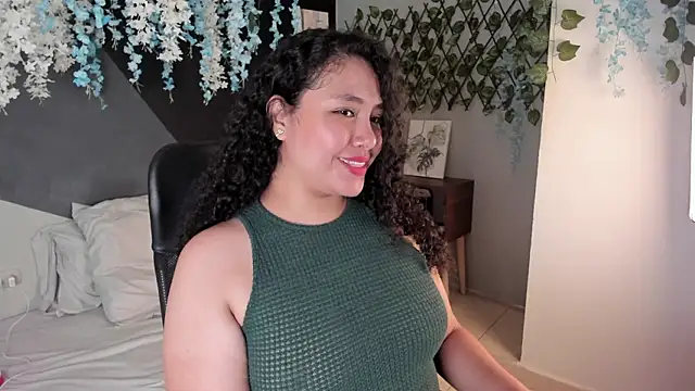 Snapshot of alixon_fiore5 chatting on January 10, 2026, 6:48 am alixon fiore5 online show from January 10, 2026, 6:48 am