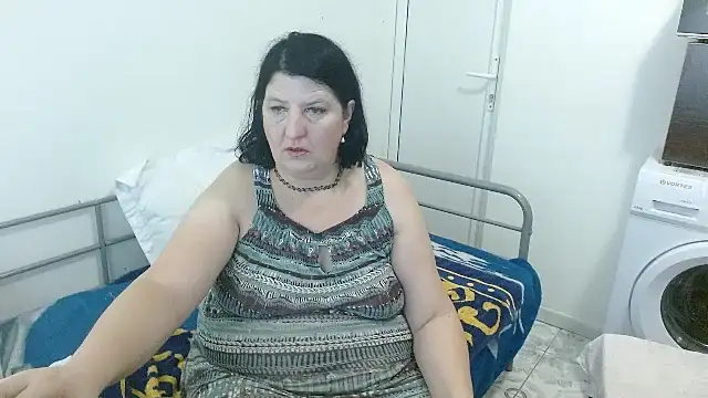 RidemerafSuzana online show from January 4, 2025, 3:29 am