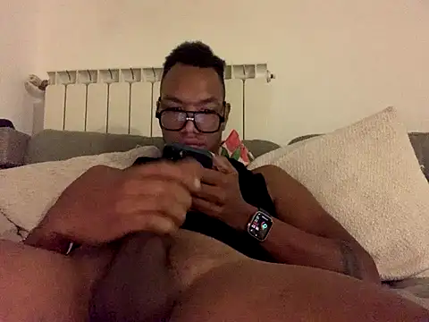 Snapshot of iamrafaelhot chatting on November 5, 2025, 5:35 pm iamrafaelhot online show from November 5, 2025, 5:35 pm