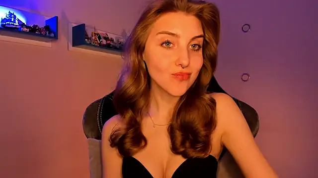 Snapshot of CassiaBlade1 chatting on February 17, 2025, 7:21 pm CassiaBlade1 online show from February 17, 2025, 7:21 pm